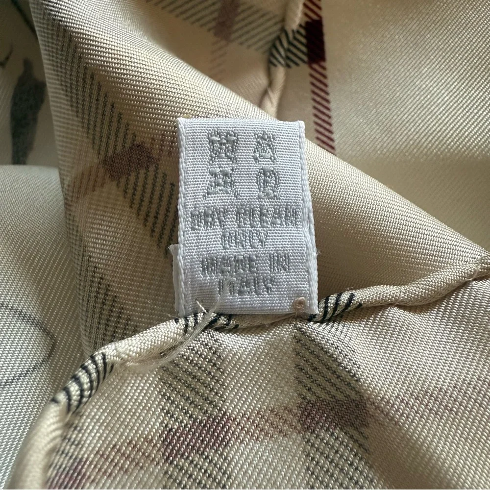 Burberry Vintage Cream and Black Silk Dog Print Scarf. Brand New - 35x35” - Picture 11 of 11